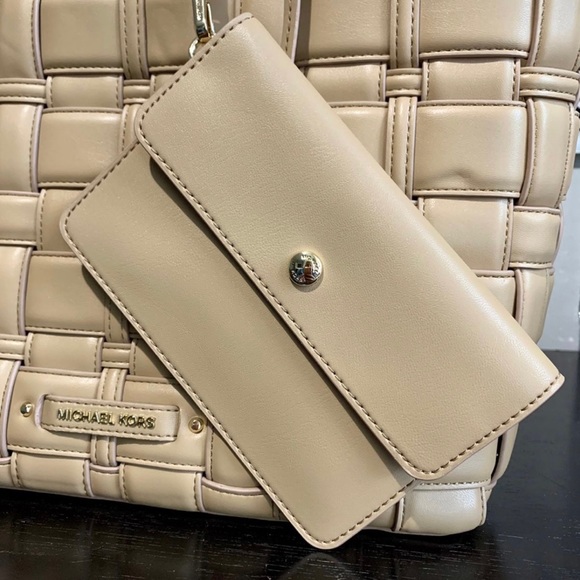 Michael kors Ivy Tote Bag - Picture 6 of 6